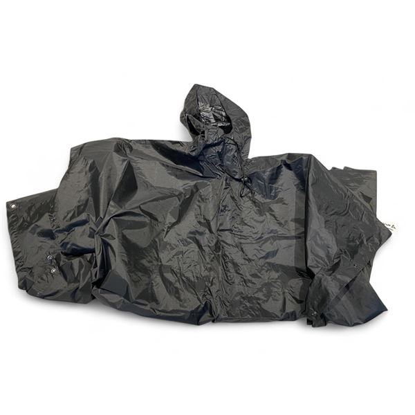 1x Parklands Rain Poncho Black. 3XLarge
