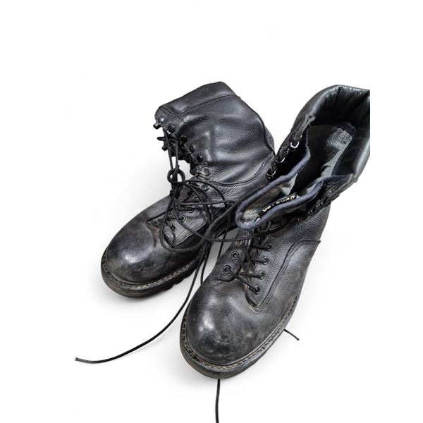 1X CF GTX COMBAT SURPLUS BOOTS USED GRADE 2   - SIZE 245-100 - Mens 6.5 to 7 US