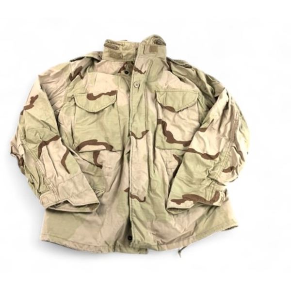 1x US  M65 Jacket D3 Camo - Condition is Used Good Size X-Small-Short