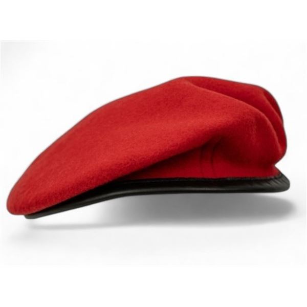 6x Cf Beret Red Size 7 1/8