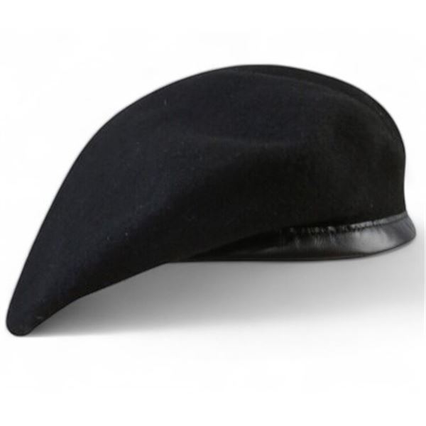6X Beret Black Size 7 3/4