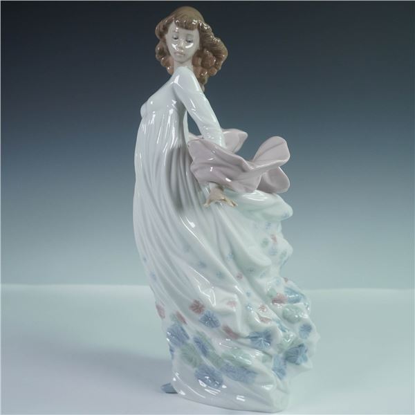 Lladro Porcelain Figurine, Spring Splendor 01005898
