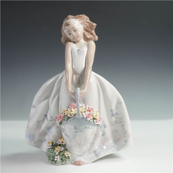 Lladro Porcelain Figurine Wildflowers 1006647