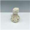 Image 2 : Royal Albert Beatrix Potter Figurine, Lady Mouse