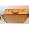 Image 2 : Old Suitcase