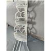 Image 2 : CORNER DECORATIC SHEWES.