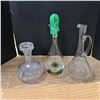 Image 1 : 3 glass decanters