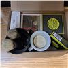 Image 1 : Shaving soap and brushes