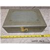 Image 4 : Vintage 1950's Mele Leatherette Jewelry Box - musical with dancing ballerina