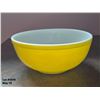 Image 1 : Mid Century Primary Yellow #403 Pyrex Round Mixing Bowl 2.5 Quart