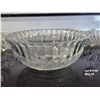 Image 6 : Vintage-Pearls and Swirls-Pressed Glass Footed Fruit Bowls (7) and (1) Decorative serving bowl