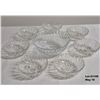 Image 8 : Vintage-Pearls and Swirls-Pressed Glass Footed Fruit Bowls (7) and (1) Decorative serving bowl