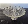 Image 1 : 1950-1960's Federal Glass decorative pedestal pressed glass bowl  Pattern :  #2829 Petal