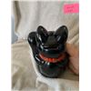 Image 2 : Maneki Neko Japan bank