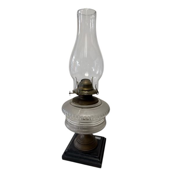 Beautiful Vintage P & A MFG Co. Sewing Oil Lamp (Square Base) Made In USA