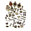 Image 3 : Assorted Vintage Military Badges, Pinbacks, Cap Badges