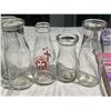 Image 2 : 7 Vintage Milk Bottles: Trappist, Kingston, Gracefield, & More