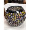 Image 2 : 2 Mosaic Vases