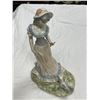 Image 2 : Vintage Porcelain Lady and Her Dog Unmarked