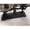 Image 2 : Vintage Fairbanks Standard Cast Iron Weigh Scale