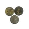 Image 2 : 3 Antique Canadian Silver Quarters