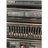 Image 3 : Vintage Yorx Vinyl Player & 2 Speakers