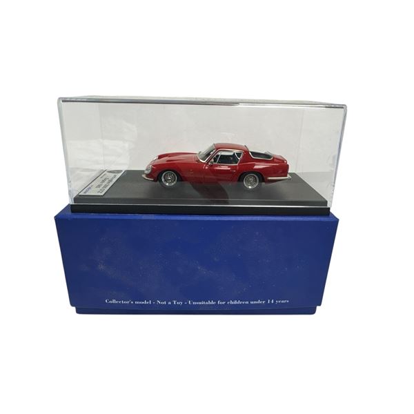 Look Smart Alfa Romeo Montreal 1970 LS18A Die Cast Car