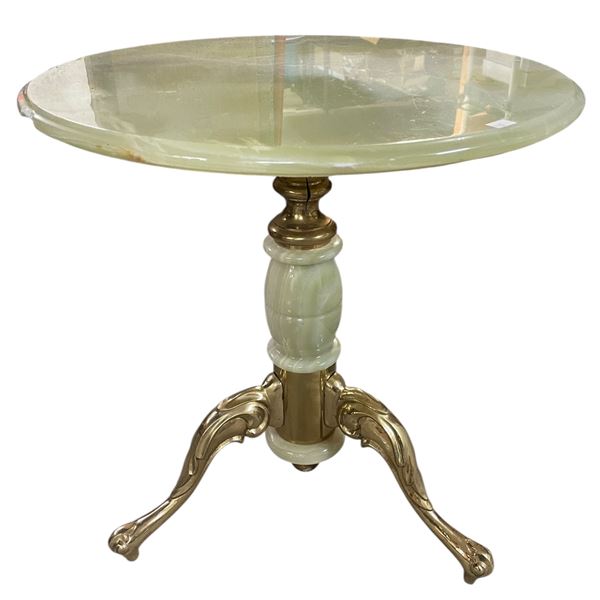 Vintage Hollywood Regency Quartz Side Table (Small Chip On Edge)