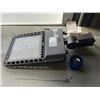 Image 1 : BRAND NEW 200W LED PARKING LOT LIGHT WITH PHOTOCELL