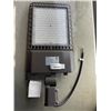 Image 2 : BRAND NEW 300W LED PARKING LOT LIGHT WITH PHOTOCELL