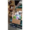 Image 1 : 3 BOXES OF WET WIPES, SANITIZER, SHOWER HEAD AND MORE