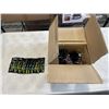 Image 1 : NEW CASE OF GLOW EARRINGS, BLUE, APPROX. 288 PAIRS