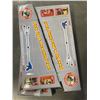 Image 1 : 4 NEW FOLDING PICK UP TOOLS