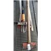 Image 2 : SLEDGE HAMMER, 2 SPLITTING MAULS  AND WEEDER