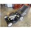 Image 2 : QUATTRO 4HP GAS LAWN MOWER