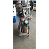 Image 2 : WELDING CART WITH TANKS AND HOSES