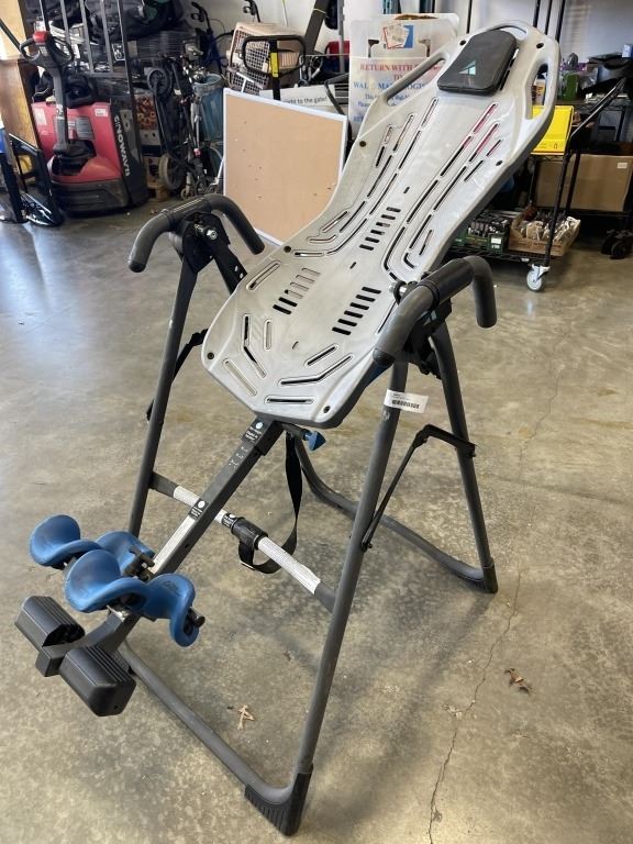TEETER INVERSION TABLE