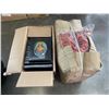 Image 1 : 2 CASES OF RELIGEOUS PLAQUES AND THROW PILLOWS