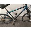 Image 2 : BLUE RALEIGH BIKE