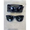 Image 1 : 2 PAIRS OF RAY BAN SUNGLASSES