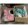 Image 1 : 2 BOXES OF CORDS AND ADAPTERS