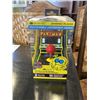 Image 2 : PAC-MAN PORTABLE RETRO ARCADE GAME