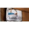 Image 2 : 10 NEW QUEENSIZE BED COVERS