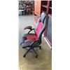Image 3 : RED AND BLACK GAMING CHAIR