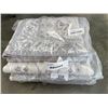 Image 1 : NEW 3X8FT AREA CARPET