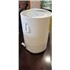 Image 3 : GERM GUARDIAN AIR PURIFIER