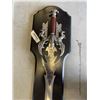 Image 2 : MOUNTED DECORATIVE SWORD