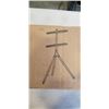 Image 2 : VIVO BLACK EASEL STUDIO TV STAND