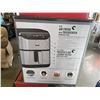 Image 2 : BELLAPRO 5.7L TOUCHSCREEN AIR FREYER - TESTED WORKING, RETAIL $219