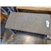 Image 2 : MODERN GREY PADDED BENCH